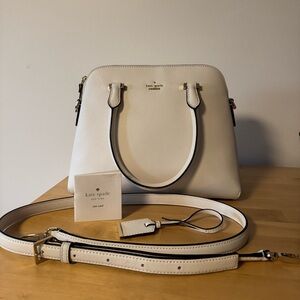 New Kate Spade Darcy Small Satchel Leather bag!!